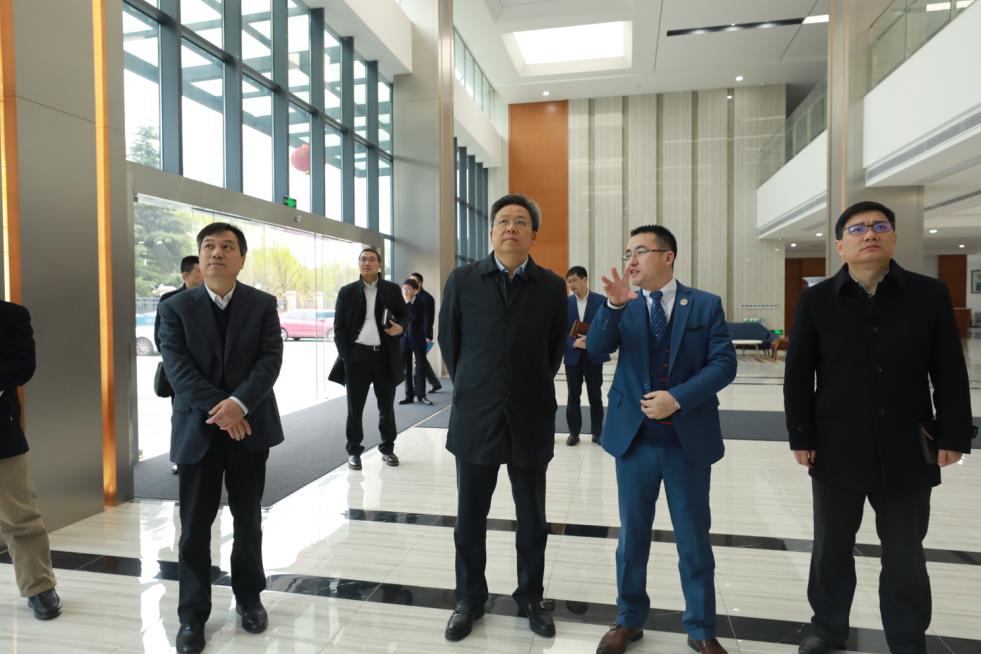 蘇州高新區黨工委書記、區長吳新明書記、王牟、黃鋒主任一行調研通錦 蘇州高新區黨工委書記、區長吳新明書記、王牟、黃鋒主任一行調研通錦
