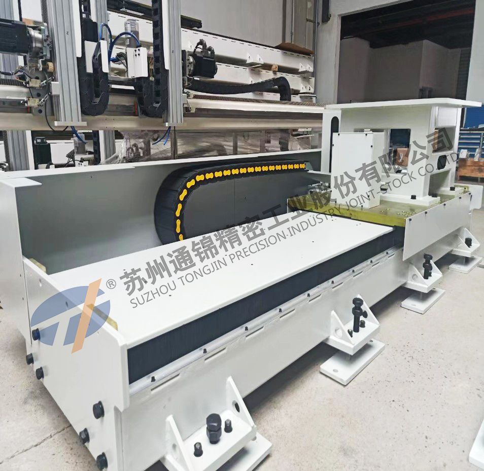 鑄造行業(yè)地軌